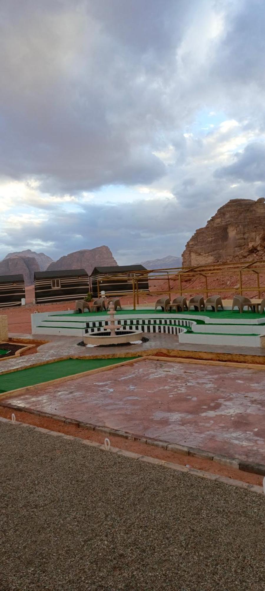 Rum Titanic Camp Wadi Rum Exterior photo